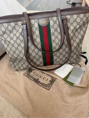 LIKE NEW Gucci Ophidia Brown GG Supreme Canvas Tote with Signature Web Stripe